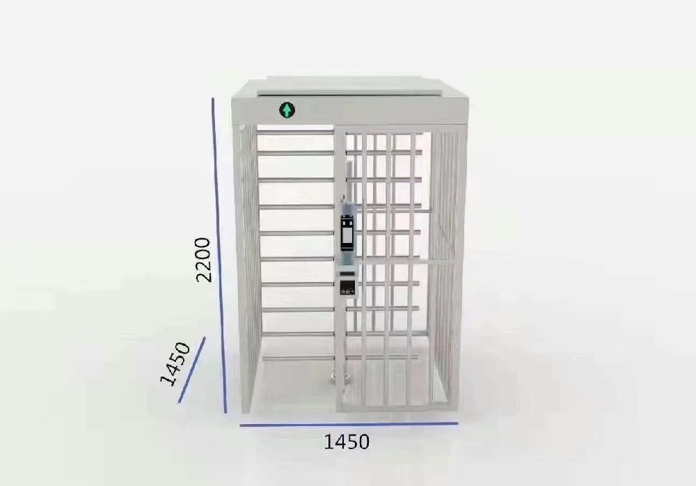 十字旋转门